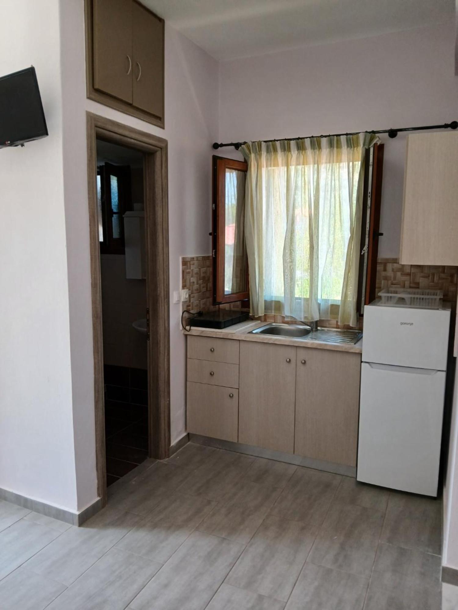 Vassilis Studios Anaxos Exteriör bild