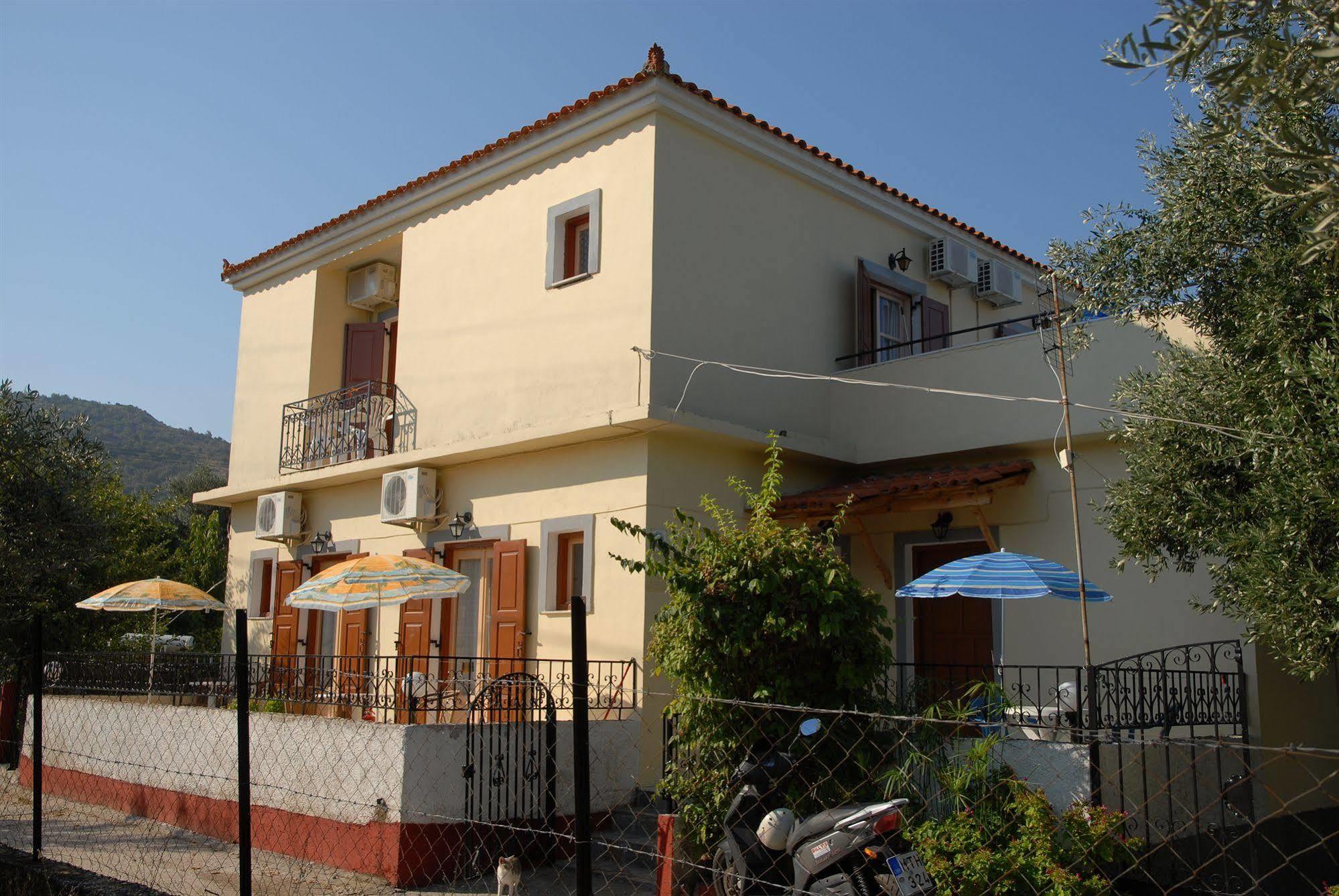 Vassilis Studios Anaxos Exteriör bild